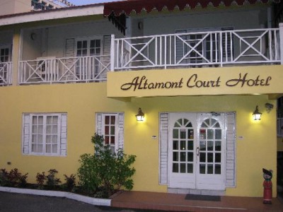 Jamaica Taxi Service  Altamont Court Hotel, Kingston, Jamaica
